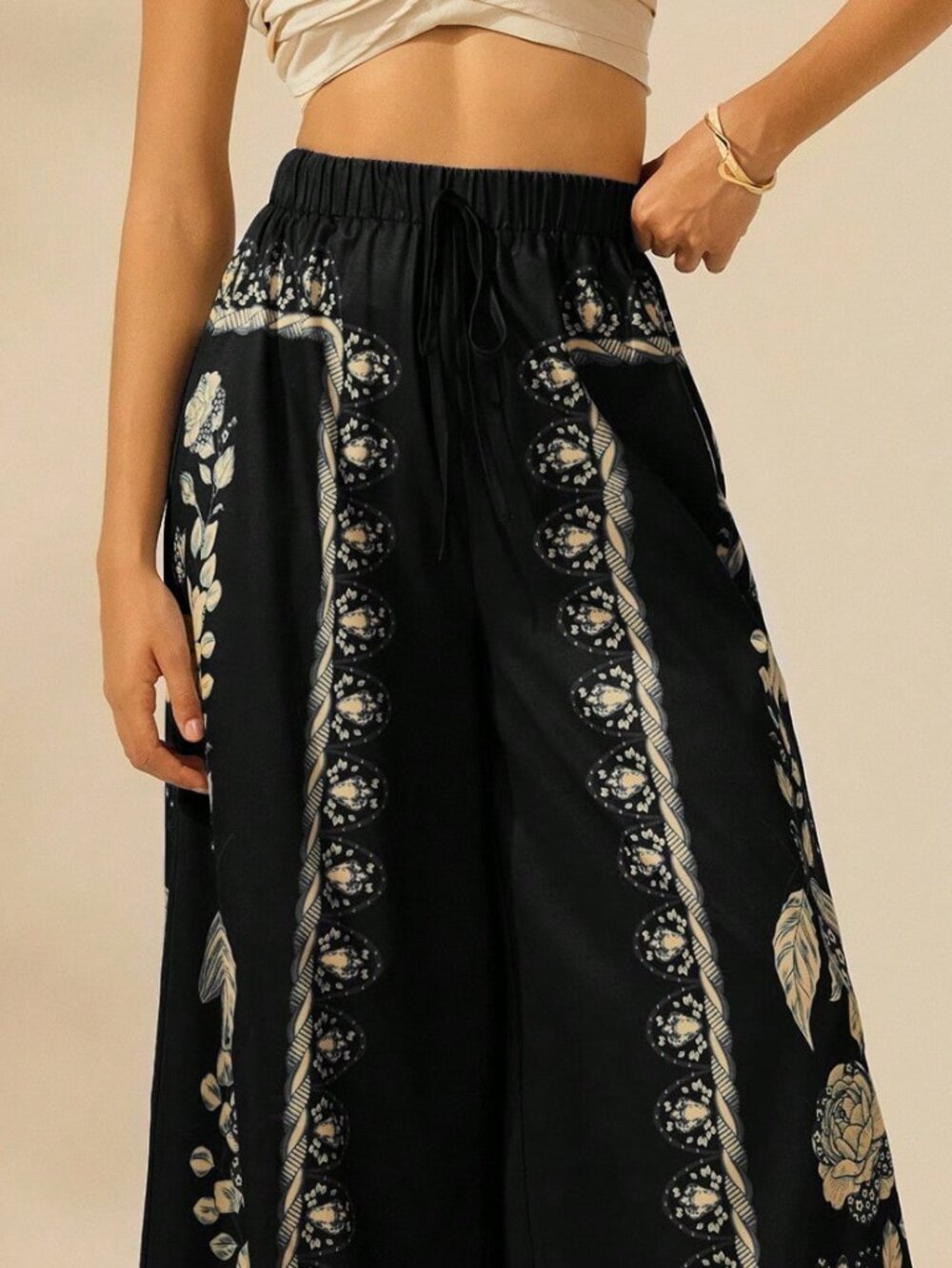 Black Boho Women's Tropical Plant Print Palazzo Pants - Picture 7 of 7